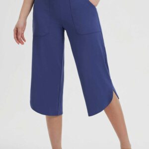 Secret Breeze Curved Hem Capris